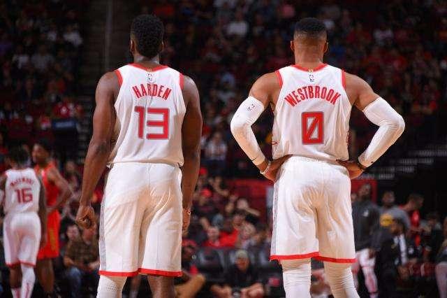 解球队在组 解球队在组